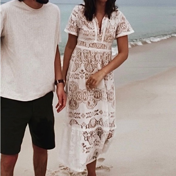 lace midi dress - Picture 2 of 2